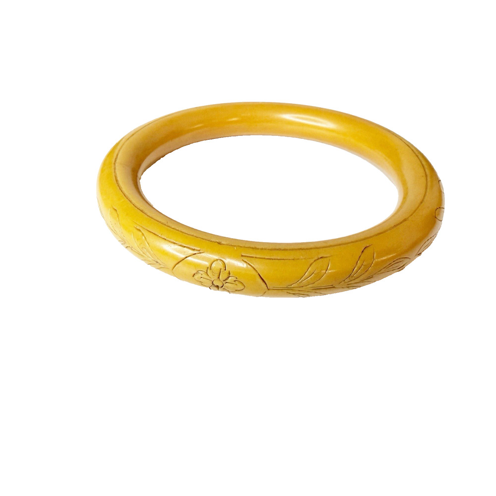 Vintage Butterscotch Bakelite Etched Carved Floral Design Bangle Bracelet